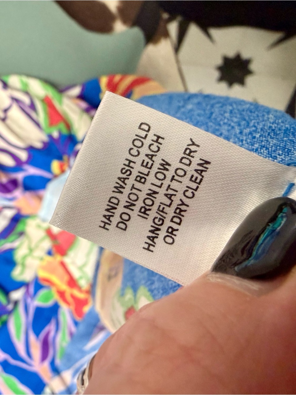 Oddy Vibrant Floral Smocked Multicolored Midi Dress NWT - Picture 7 of 7